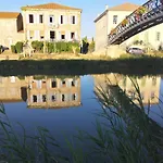 Bed and breakfast Les Volets Bleus 3*
