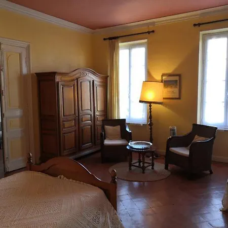 Bed & Breakfast Les Volets Bleus Salleles-d'Aude