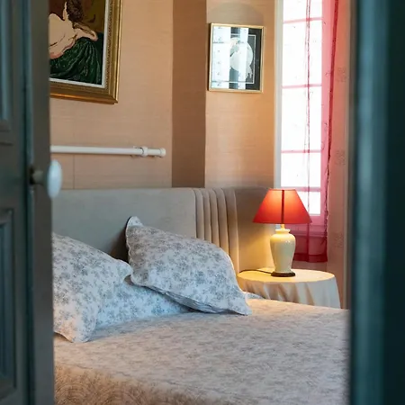 Couette-café Les Volets Bleus