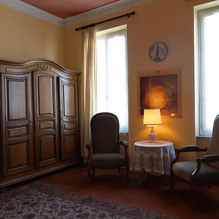 Les Volets Bleus Bed & Breakfast Sallèles-dʼAude