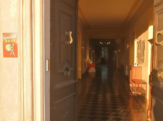 Panzió Les Volets Bleus Sallèles-dʼAude